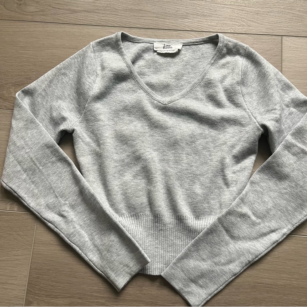 Jilliane Knit V-Neck Crop Top (XS)